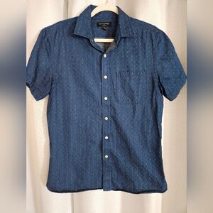 Men's shirt